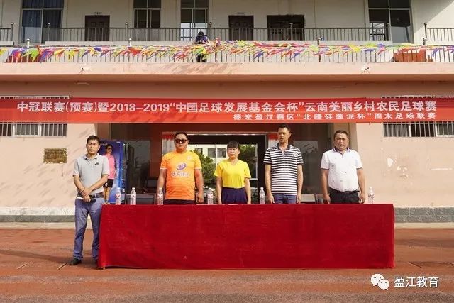 加拉塔萨雷报4500万求购马丁内利，阿森纳考虑多名替代者
